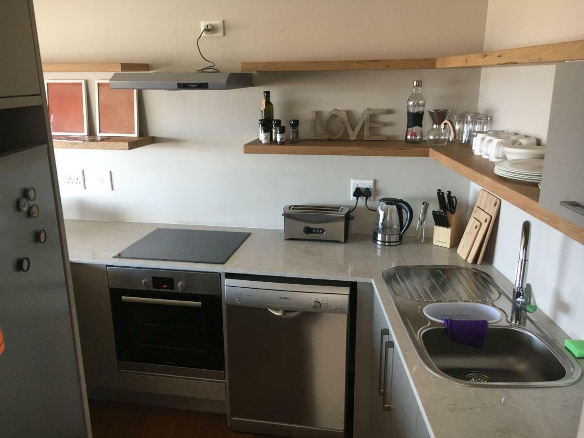 Breathtaking Views, Brand New Renovated Apartment Cape Town Eksteriør bilde